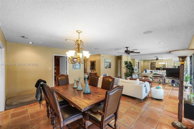 6975 Bianchini Circle, Boca Raton, FL 33433