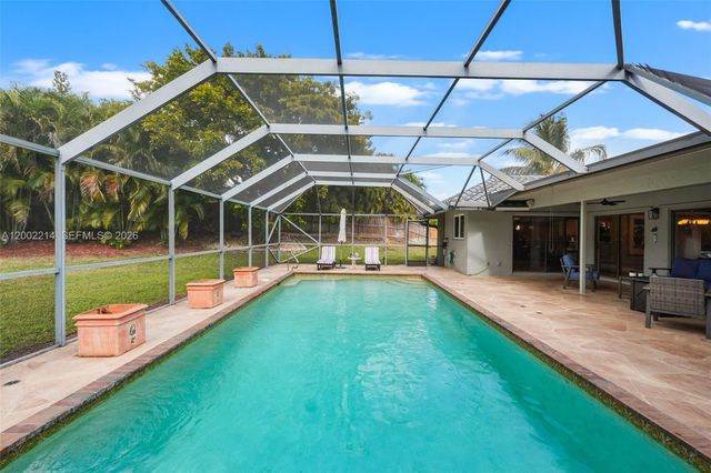 6975 Bianchini Circle, Boca Raton, FL 33433