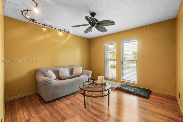 6975 Bianchini Circle, Boca Raton, FL 33433