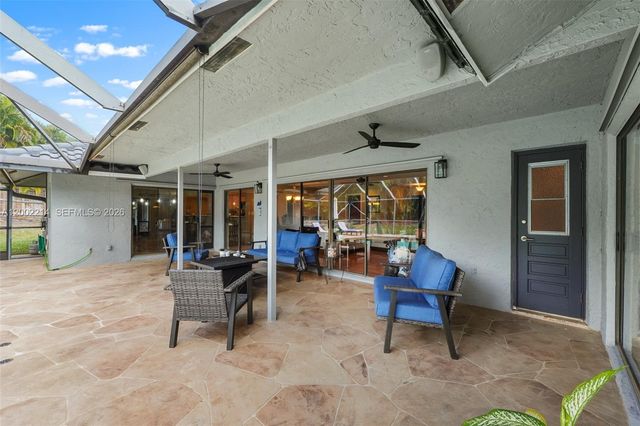 6975 Bianchini Circle, Boca Raton, FL 33433