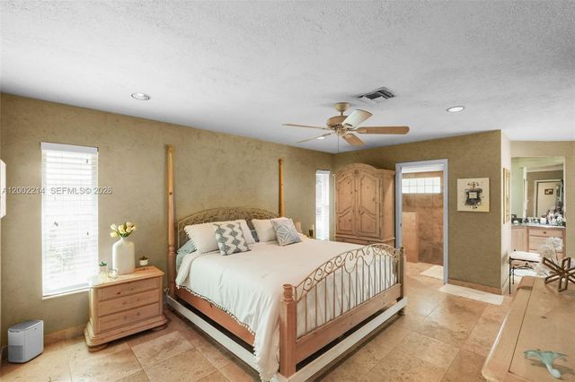 6975 Bianchini Circle, Boca Raton, FL 33433