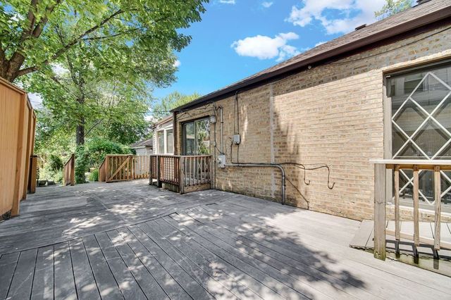 4256 N Ottawa Avenue, Norridge, IL 60706