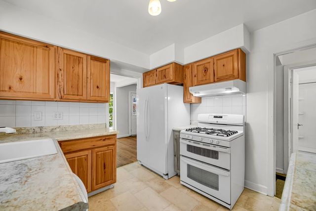 4256 N Ottawa Avenue, Norridge, IL 60706