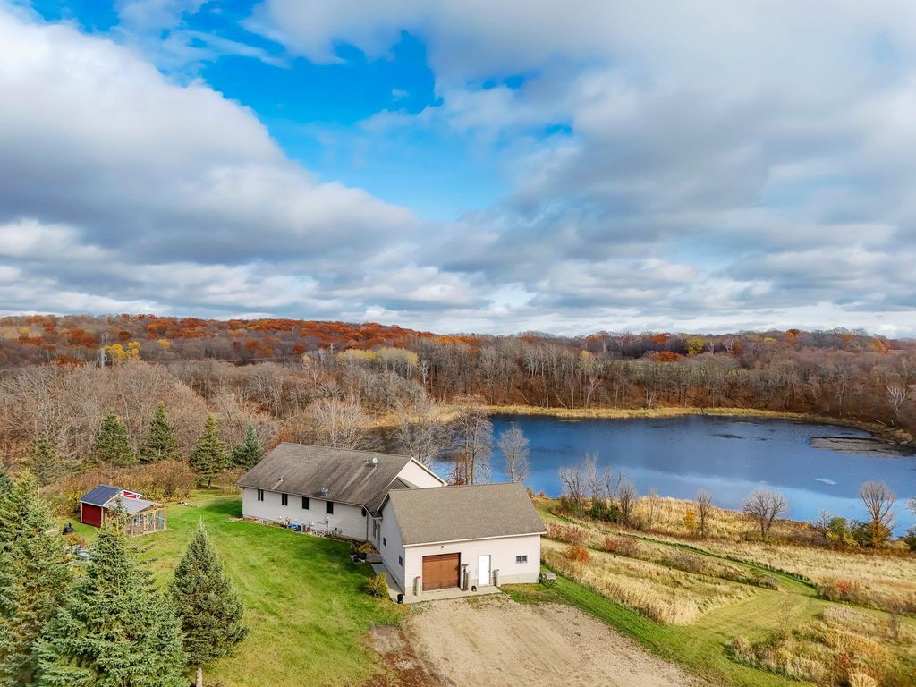 49236 245th Ave, Pelican Rapids, MN 56572