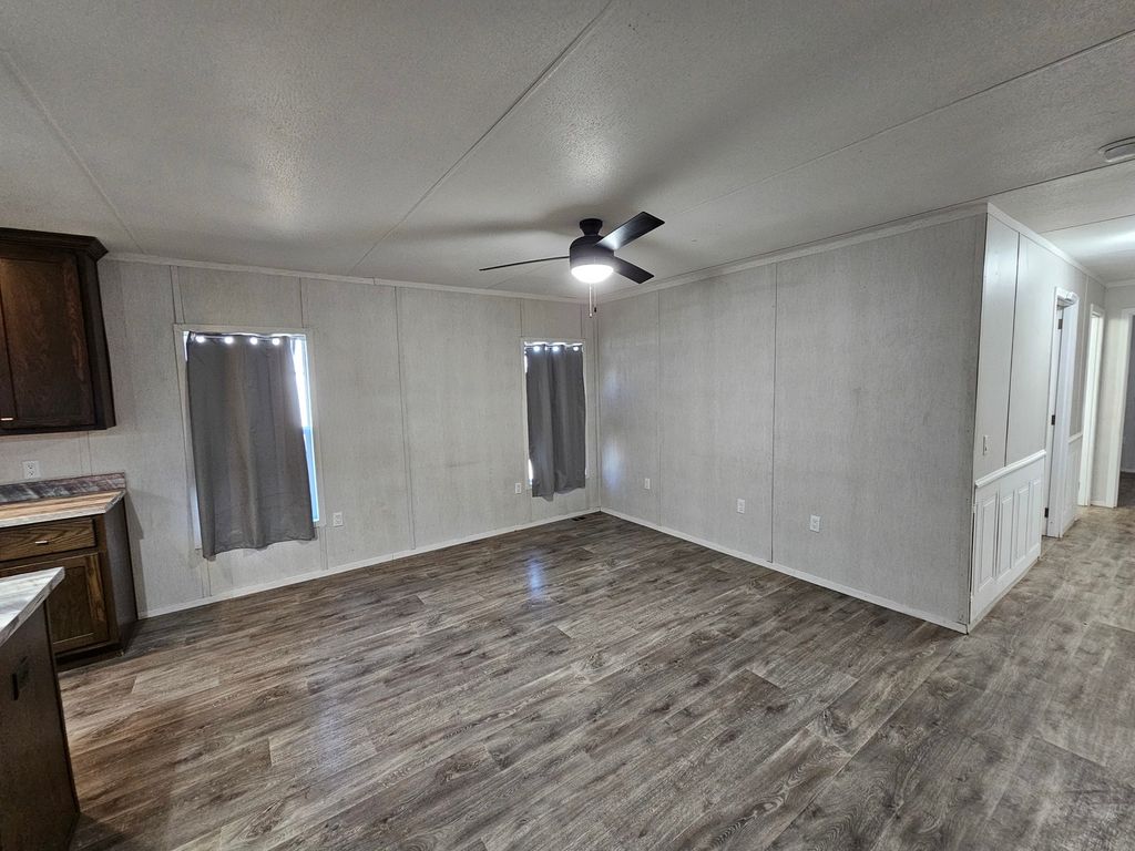 Image 12 of property listing at 303 N Marion Street, Centralia, IL 62801