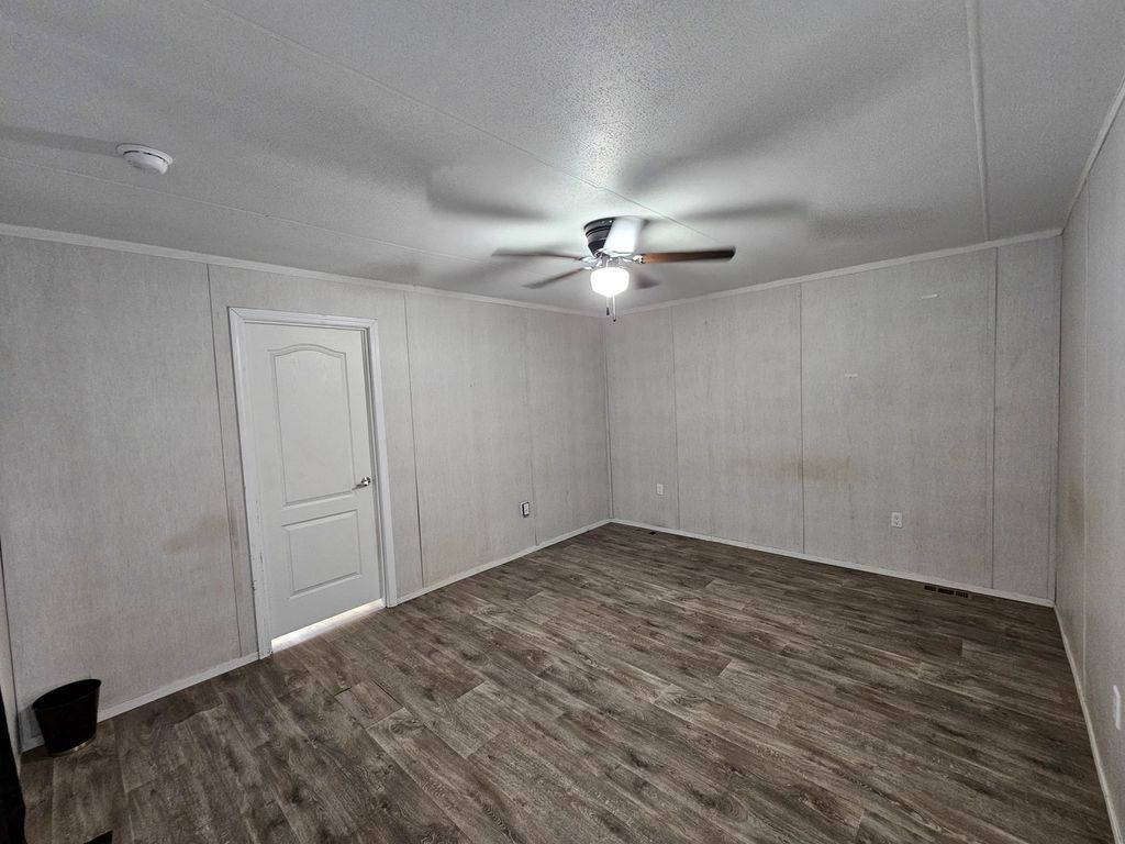 Image 22 of property listing at 303 N Marion Street, Centralia, IL 62801