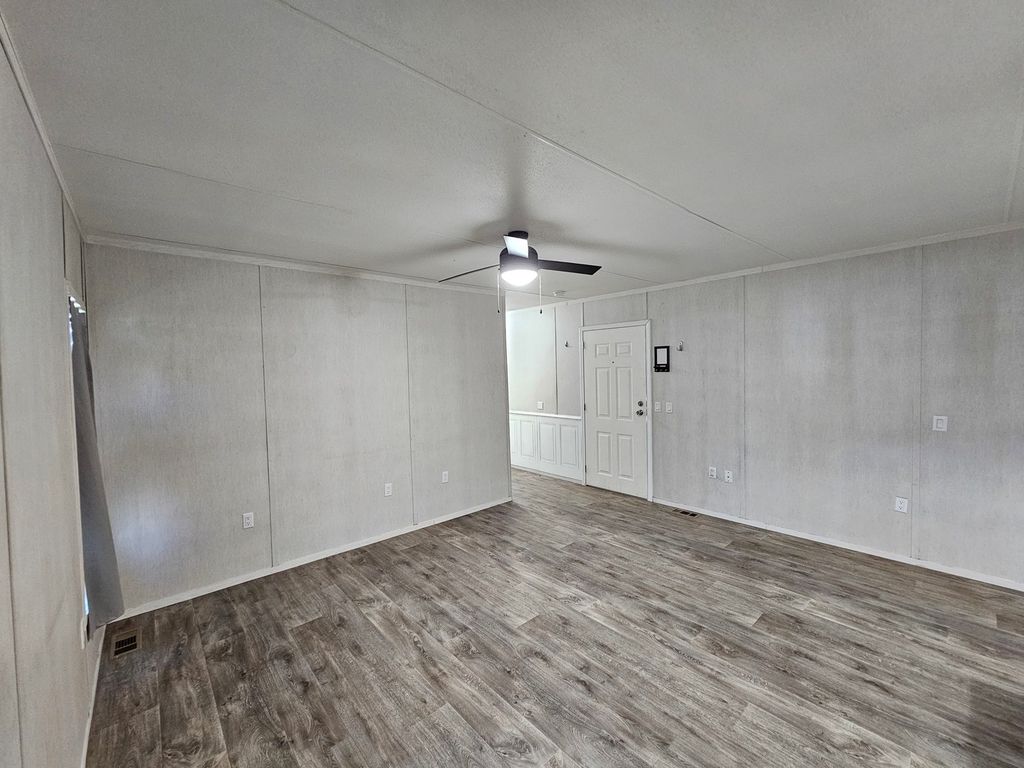 Image 10 of property listing at 303 N Marion Street, Centralia, IL 62801