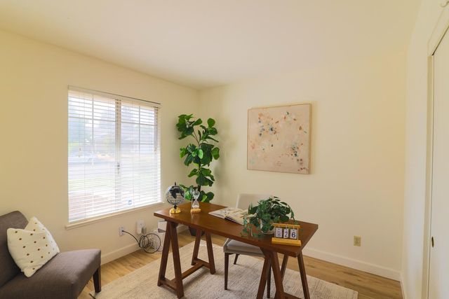 8217 Auberry Dr, Sacramento, CA 95828