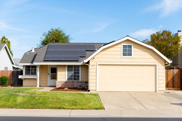 8217 Auberry Dr, Sacramento, CA 95828