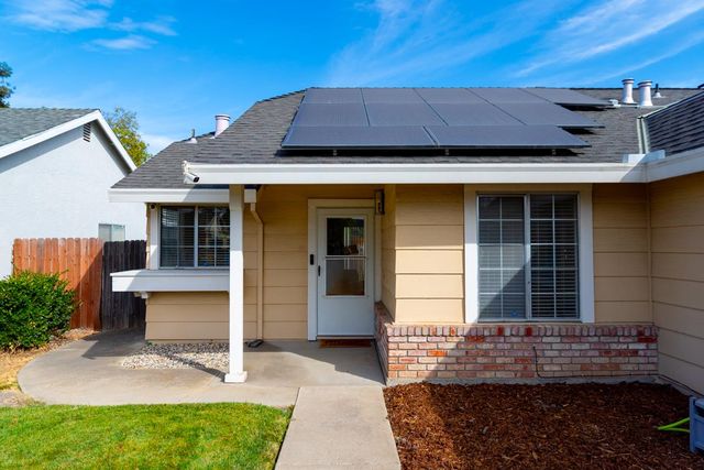 8217 Auberry Dr, Sacramento, CA 95828