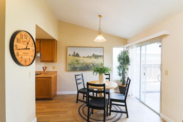 8217 Auberry Dr, Sacramento, CA 95828