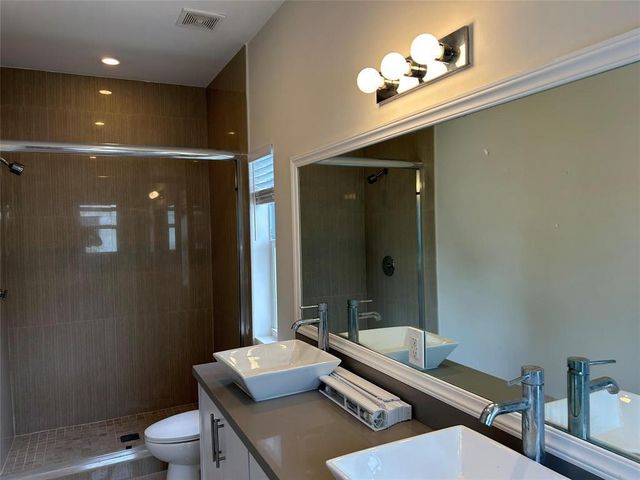 420 SE 16TH Street, Fort Lauderdale, FL 33316