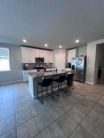 560 JERRY LN, Haines City, FL 33844