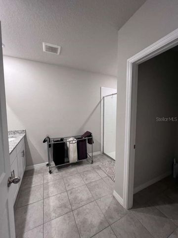 560 JERRY LN, Haines City, FL 33844