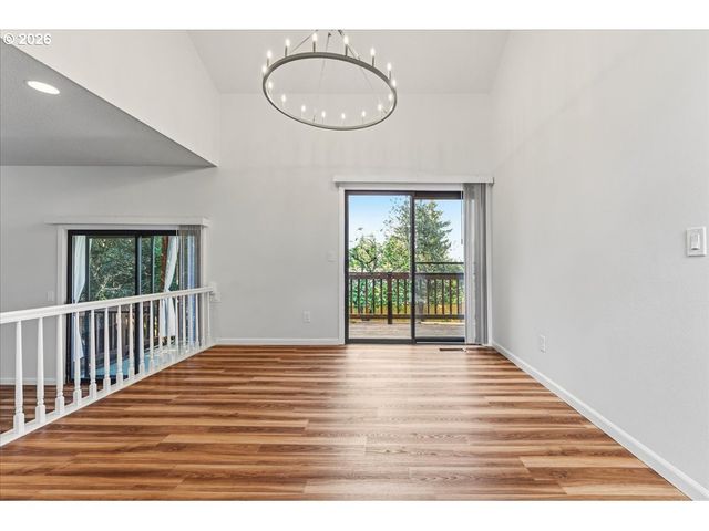 1635 Aspen St, Lake Oswego, OR 97034