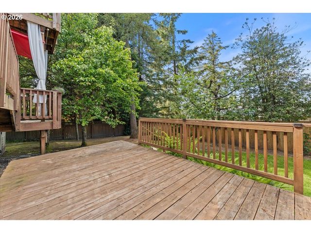 1635 Aspen St, Lake Oswego, OR 97034