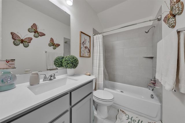 228 Palo Duro Bend, Rhome, TX 76078