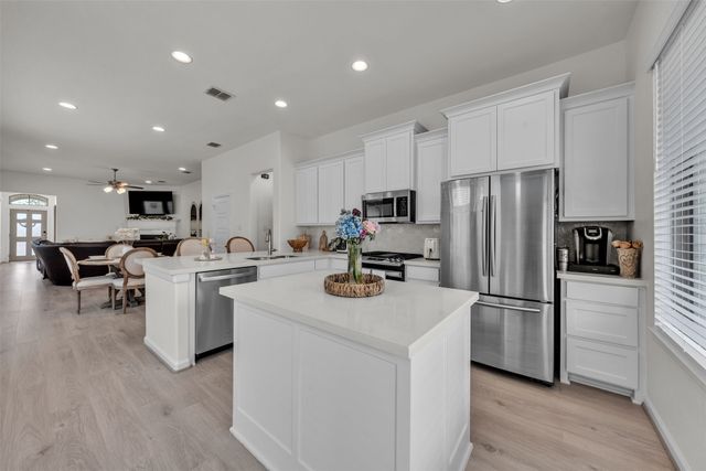 228 Palo Duro Bend, Rhome, TX 76078