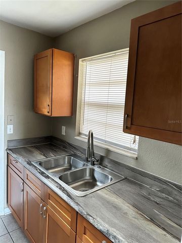 2302 IDAHO ROAD, Deltona, FL 32738