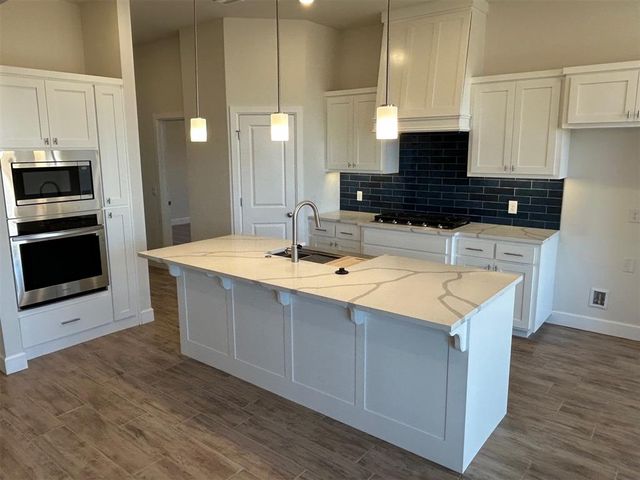 19604 Denison Avenue, Edmond, OK 73012