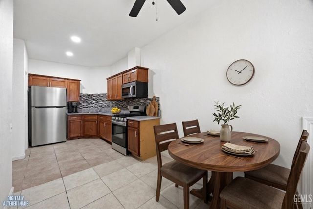 3609 Sampson Court C, Bakersfield, CA 93309