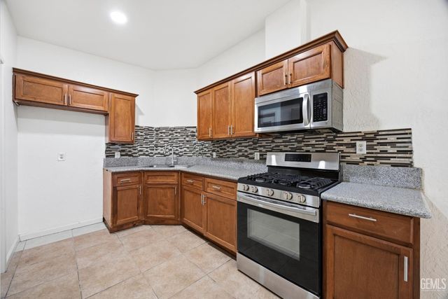 3609 Sampson Court C, Bakersfield, CA 93309