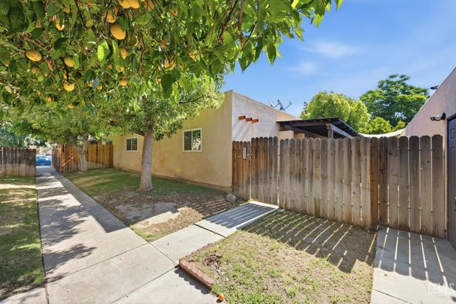 3609 Sampson Court C, Bakersfield, CA 93309