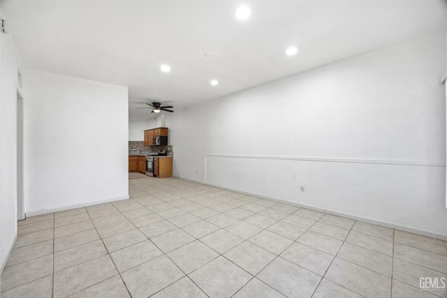3609 Sampson Court C, Bakersfield, CA 93309