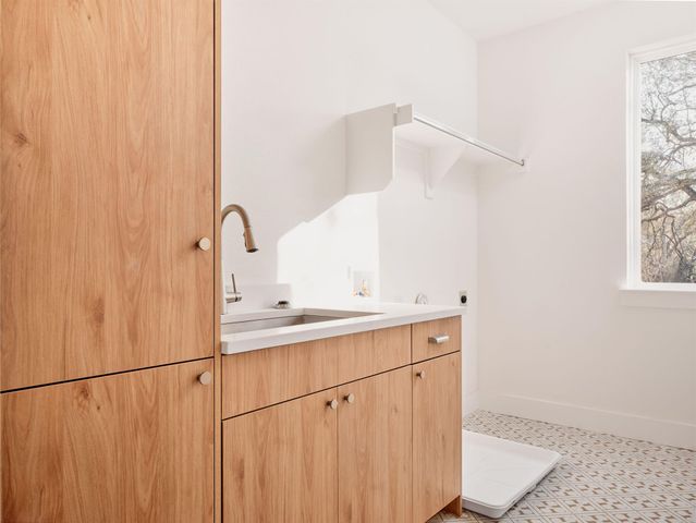 6407 Bradsher C, Austin, TX 78745