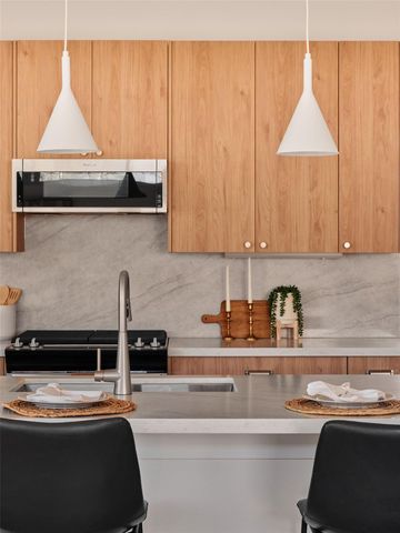 6407 Bradsher C, Austin, TX 78745