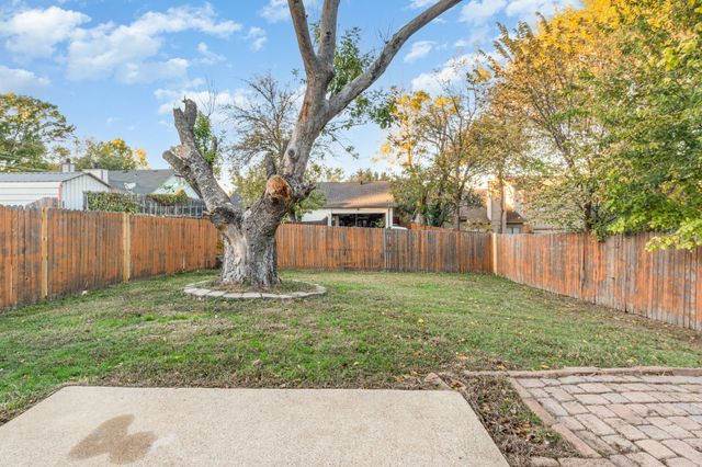 2725 Phillips Drive, Garland, TX 75044