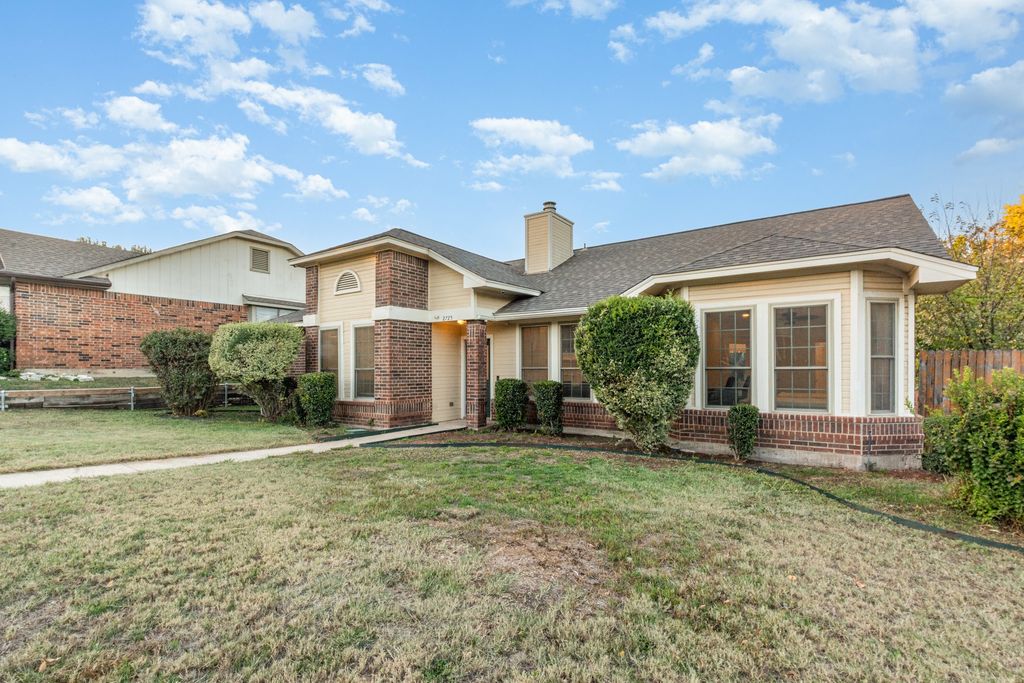 2725 Phillips Drive, Garland, TX 75044
