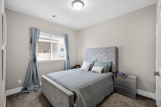 4813 Wagtail Way Lane, League City, TX 77573