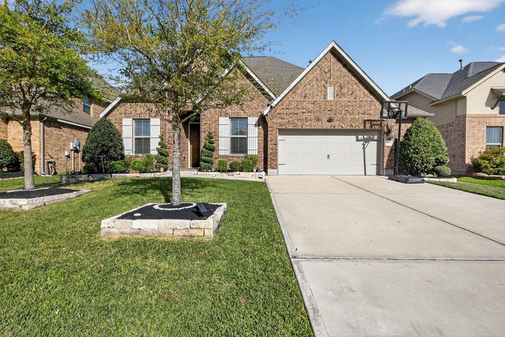 4813 Wagtail Way Lane, League City, TX 77573