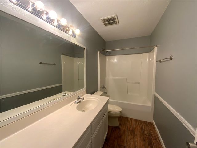 228 N C Street, Centerton, AR 72719