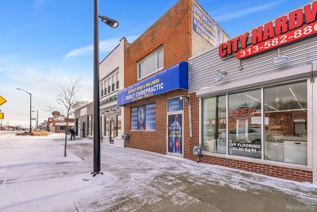 16323 W Warren Ave, Detroit, MI 48228