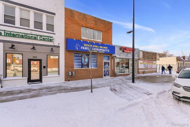 16323 W Warren Ave, Detroit, MI 48228