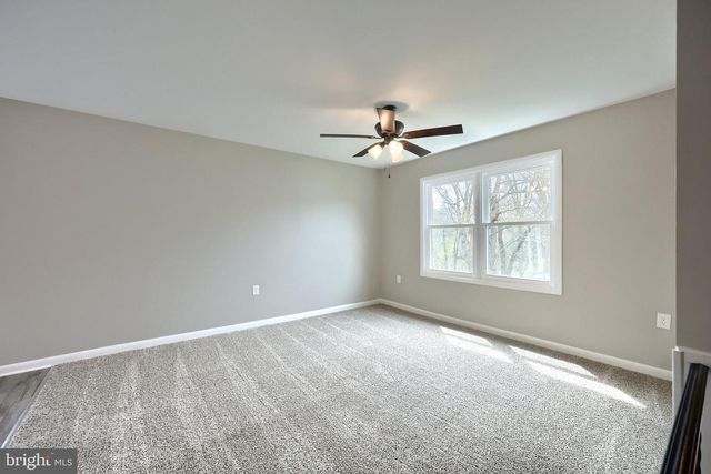 256 JUNIPER DR, Etters, PA 17319