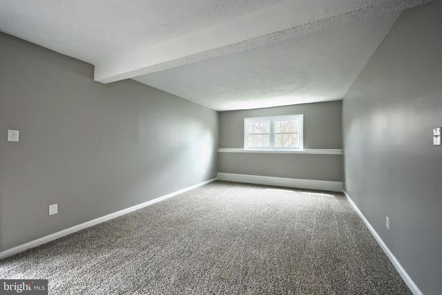 256 JUNIPER DR, Etters, PA 17319