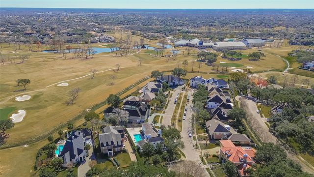 45 Clansmoor Court, Sugar Land, TX 77479