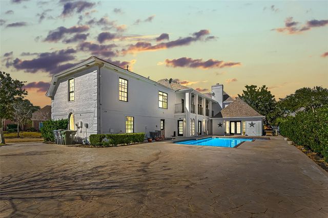 45 Clansmoor Court, Sugar Land, TX 77479