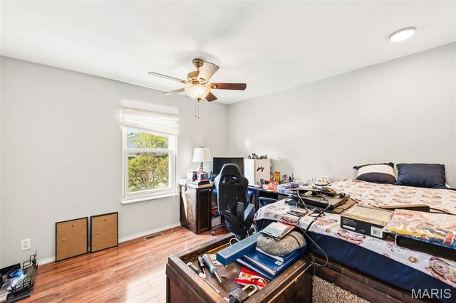 105 Jane Drive, St Peters, MO 63376