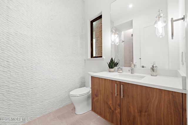 200 Ocean Avenue N 22, Long Branch, NJ 07740