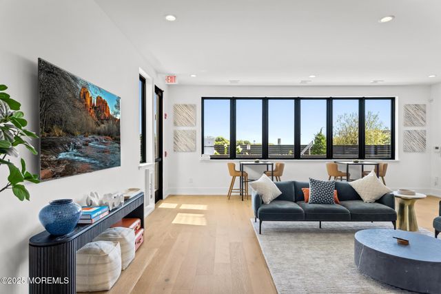 200 Ocean Avenue N 22, Long Branch, NJ 07740