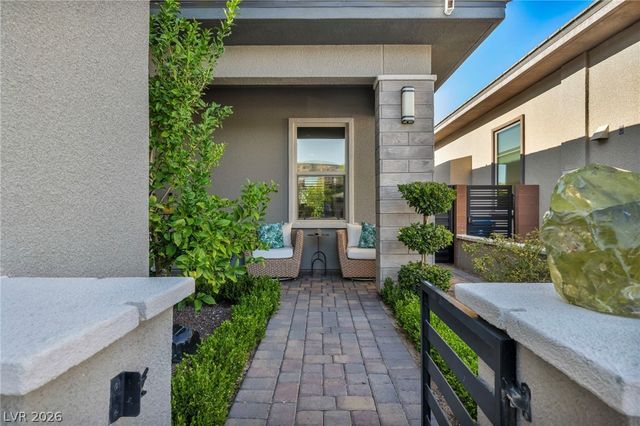 9988 REGENCY SQUARE Avenue, Las Vegas, NV 89148