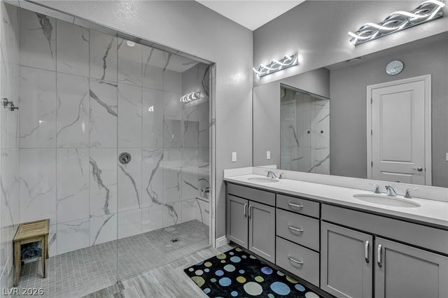 9988 REGENCY SQUARE Avenue, Las Vegas, NV 89148