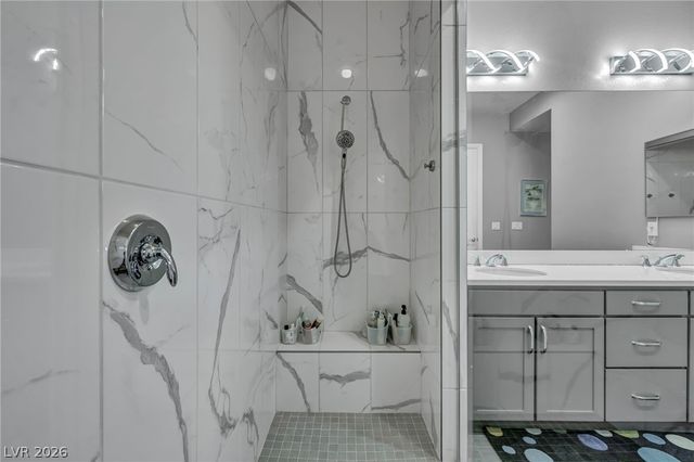 9988 REGENCY SQUARE Avenue, Las Vegas, NV 89148