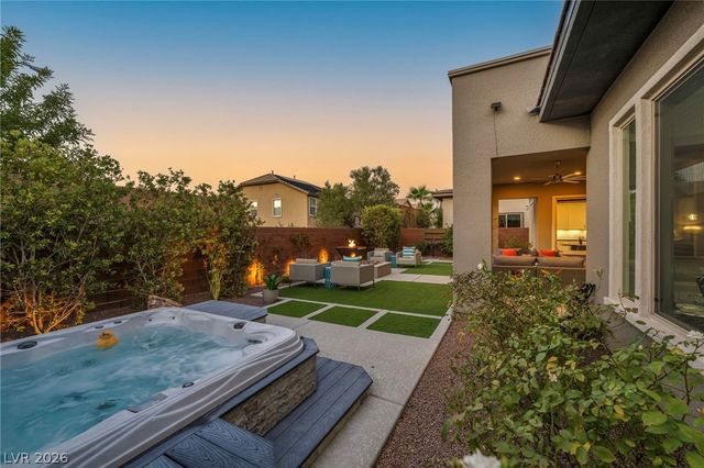 9988 REGENCY SQUARE Avenue, Las Vegas, NV 89148