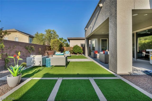 9988 REGENCY SQUARE Avenue, Las Vegas, NV 89148