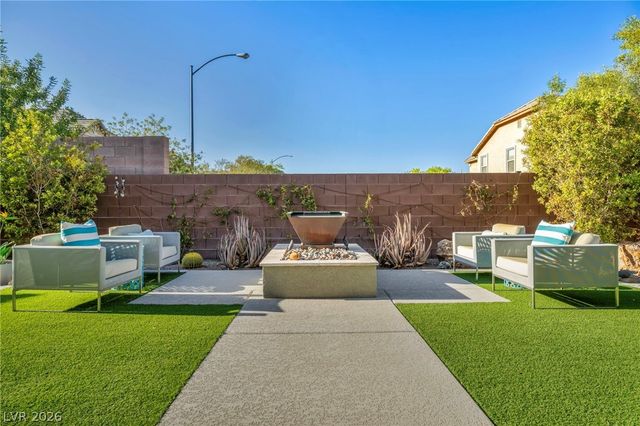 9988 REGENCY SQUARE Avenue, Las Vegas, NV 89148